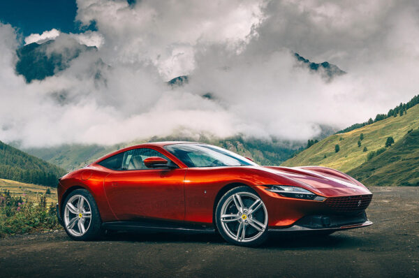 52 2020 Ferrari Roma