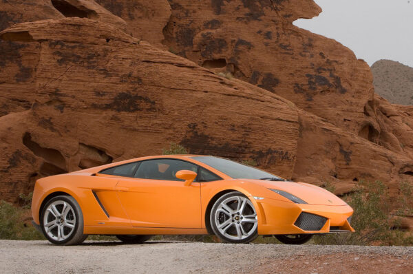 54 2003 Lamborghini Gallardo